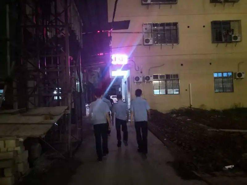 甘肃出现12000多人阳性/甘肃16人