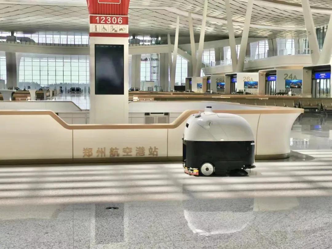 郑州高铁站多名工作人员感染/日韩版苹果手机和国行有什么区别